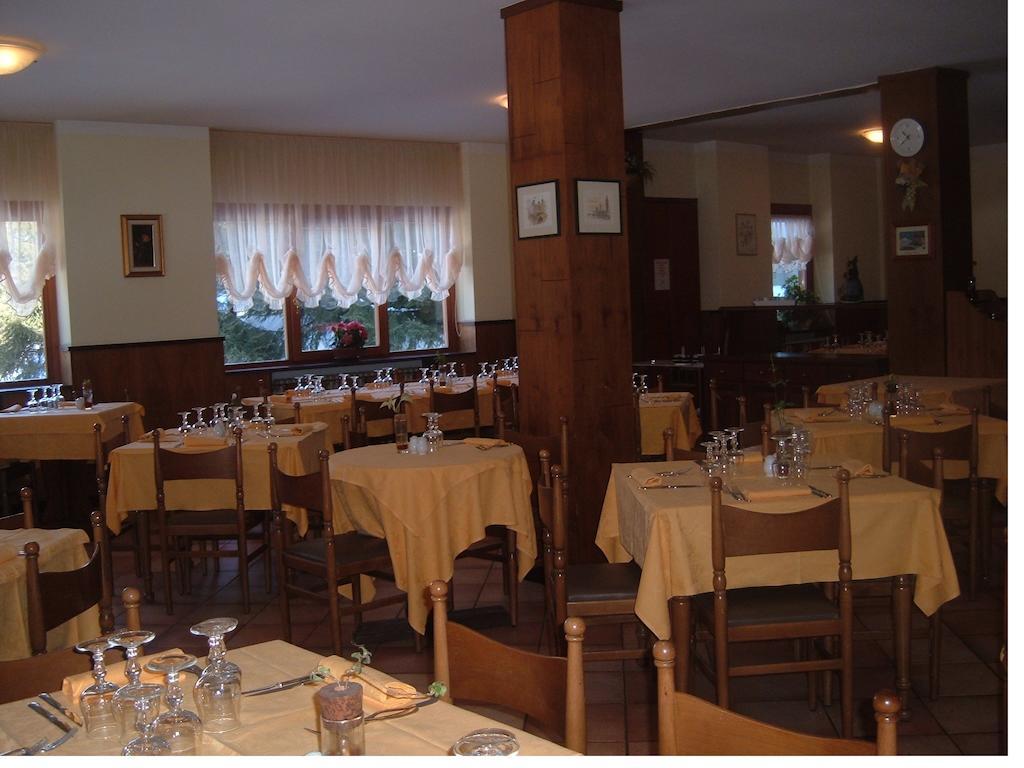 Albergo Pineta Gerola Alta Exterior foto